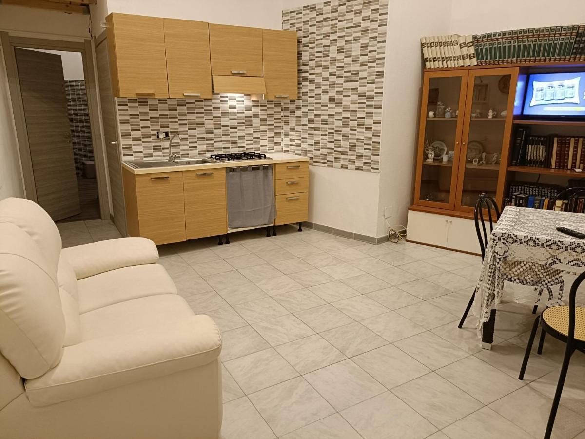 Mirtolan Apartment Каляри Екстериор снимка